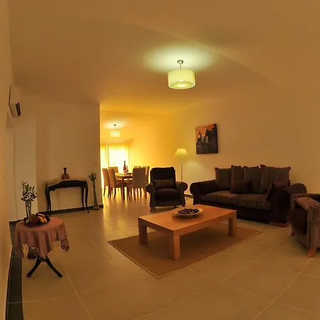 Odyssey Aparthotel 3*