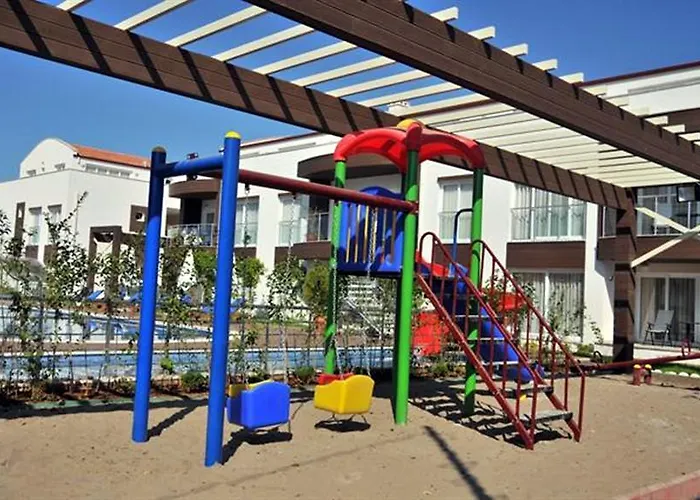 Odyssey Apartahotel 3*