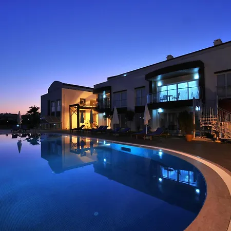 Aparthotel Odyssey 3*